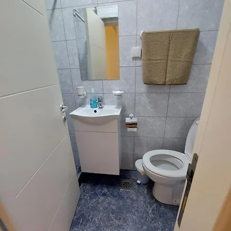 Ada